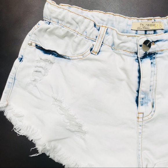 Th.Reasa Distressed High Waisted Shorts - Picture 4 of 6
